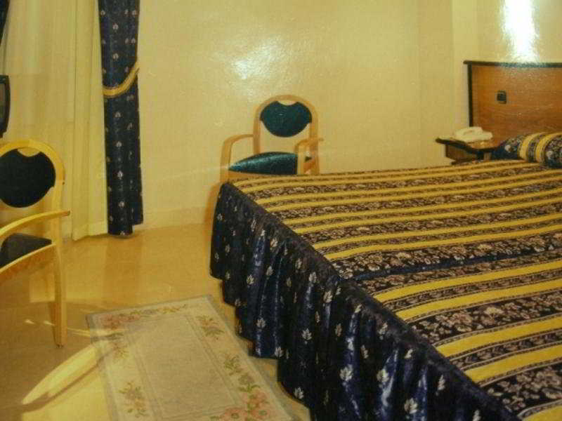 Hotel Ciudad De Fuenlabrada Zewnętrze zdjęcie