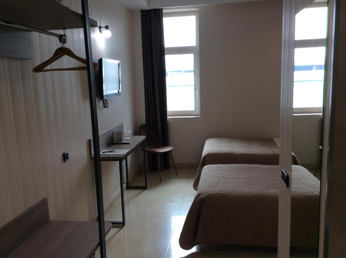 Hotel Ciudad De Fuenlabrada Zewnętrze zdjęcie